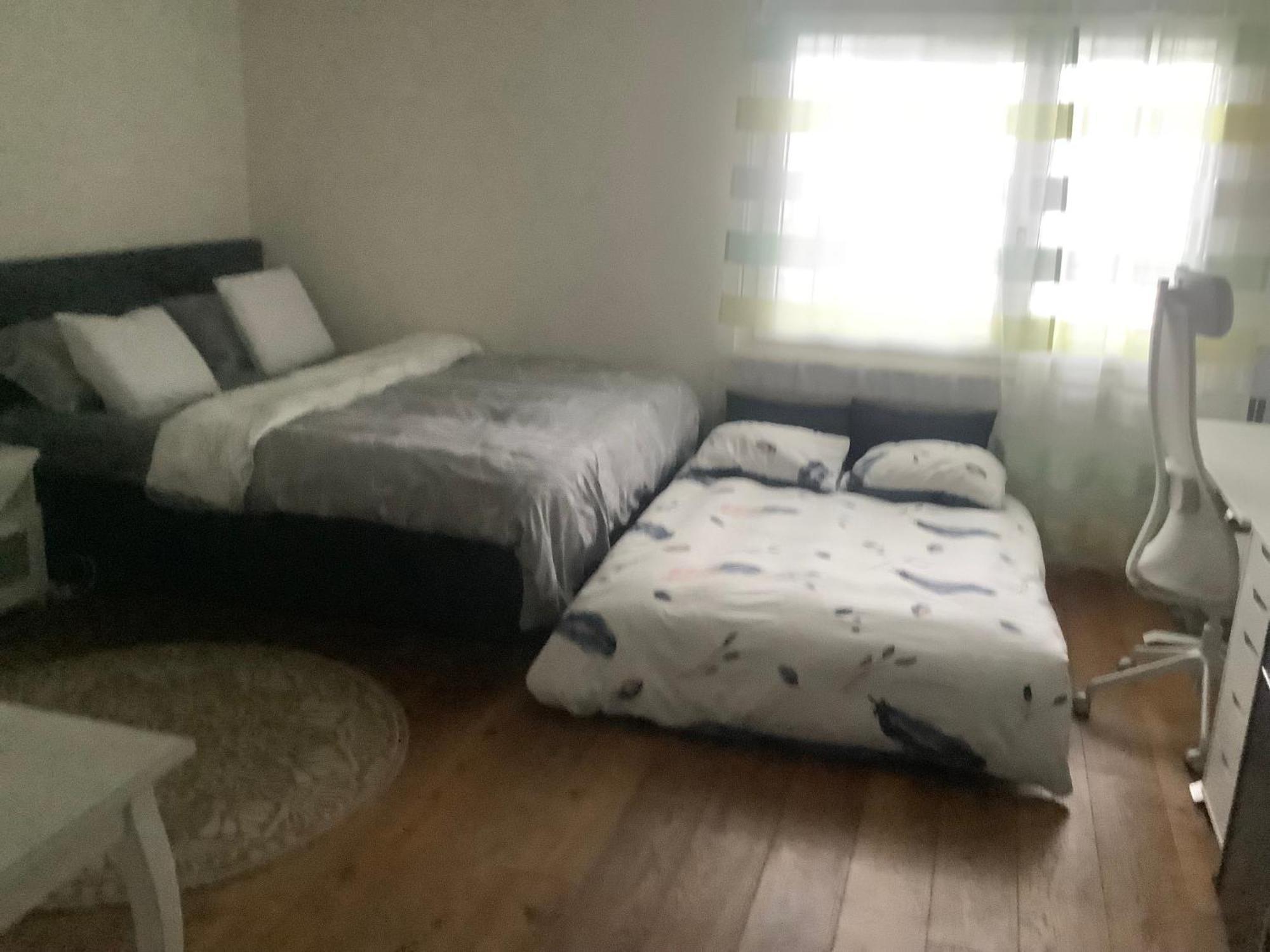 Chambre Spacieuse Et Confortable Avec Ecran Plat Oetwil an Der Limmat المظهر الخارجي الصورة